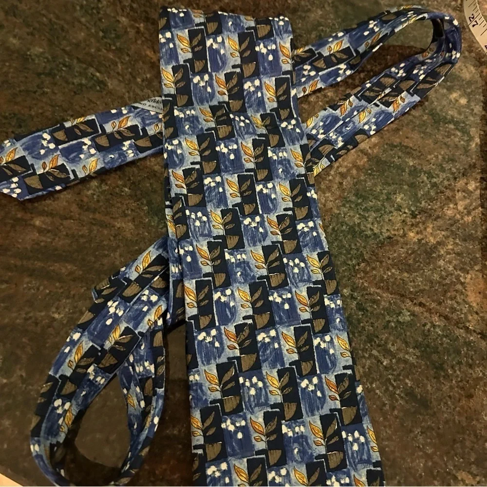 Ermengildo Zegna All Silk printed tie Italy blue leaves preppy designer